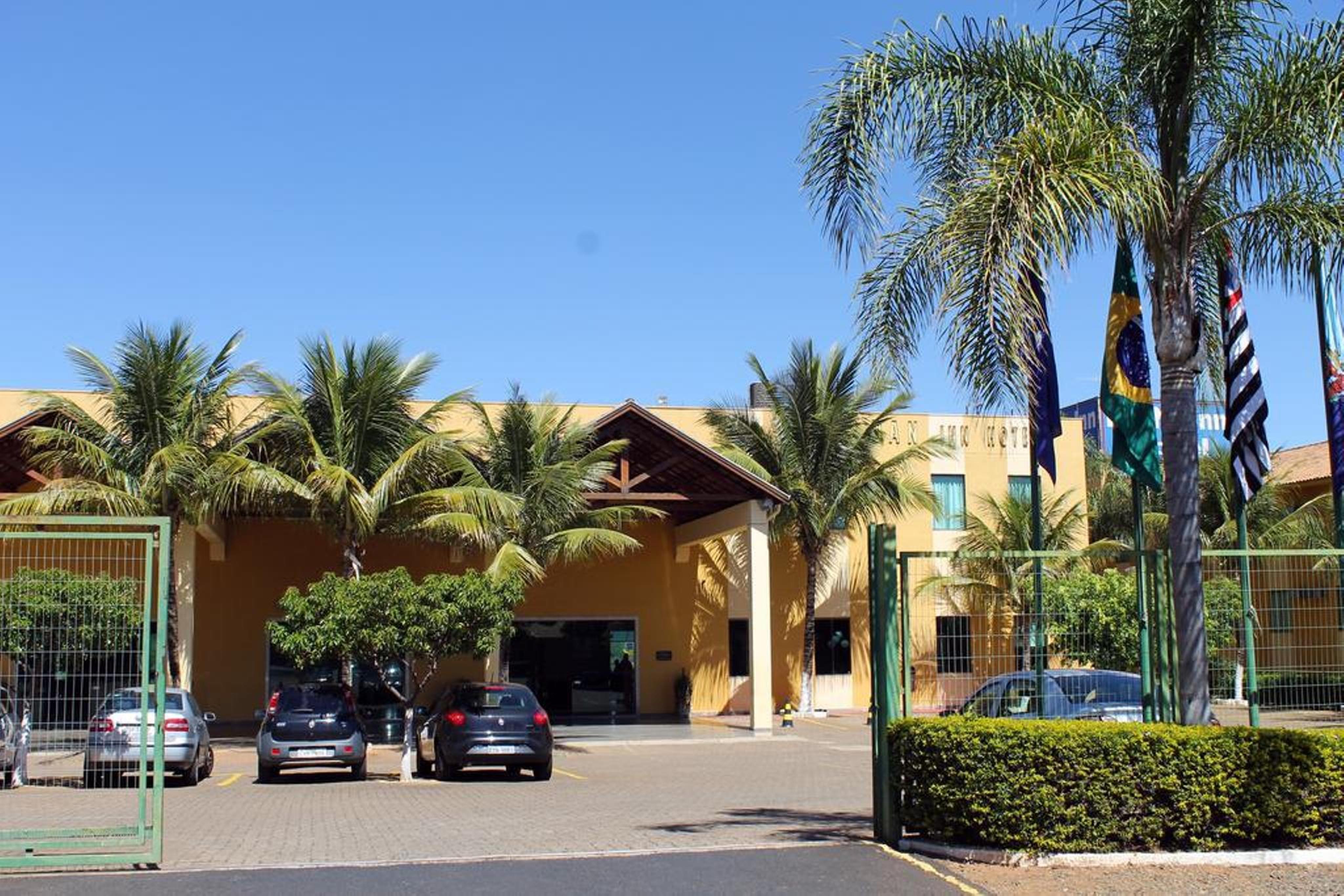 Hotel Dan Inn Franca & Convencoes By Nacional Inn Экстерьер фото