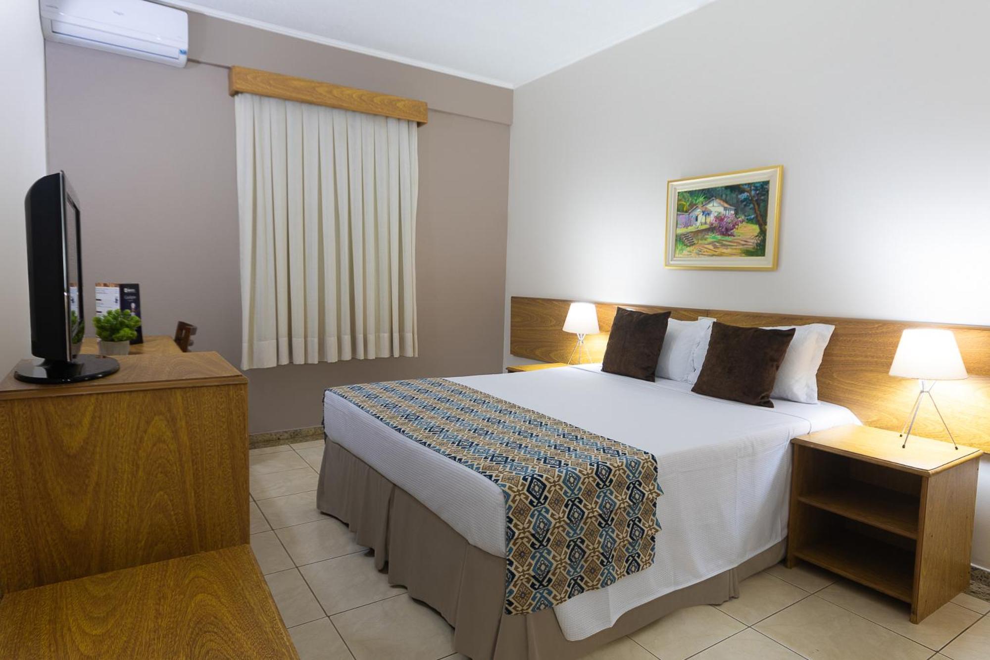 Hotel Dan Inn Franca & Convencoes By Nacional Inn Экстерьер фото