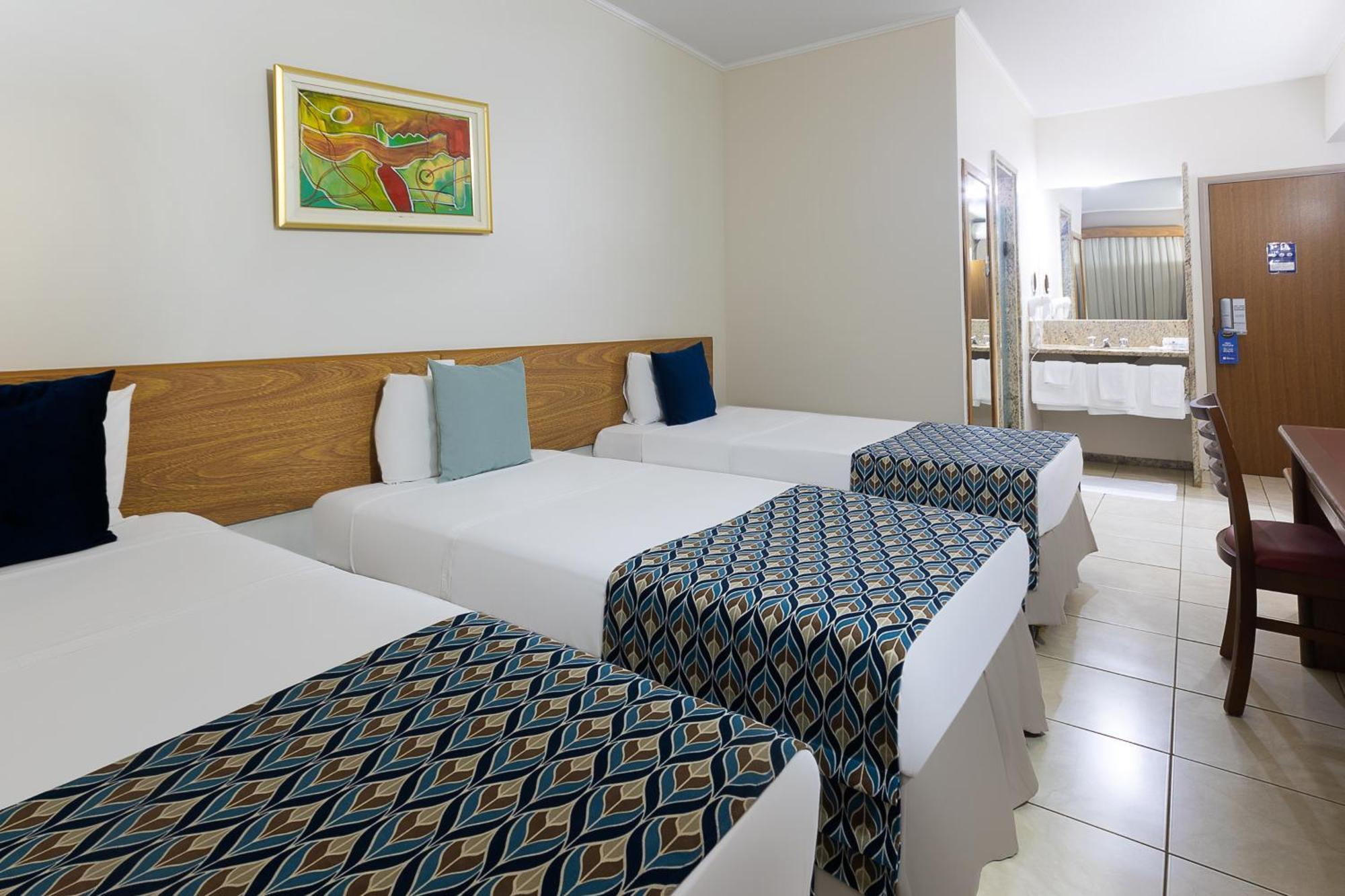 Hotel Dan Inn Franca & Convencoes By Nacional Inn Экстерьер фото